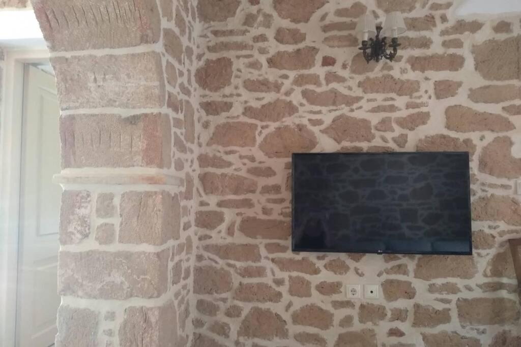 Traditional Stone House シティア エクステリア 写真